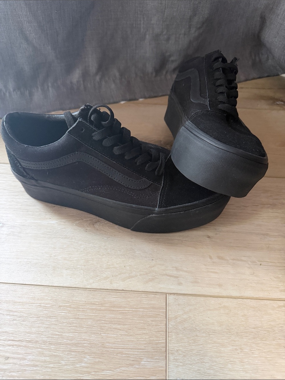 Vans Platform Sneakers in Black